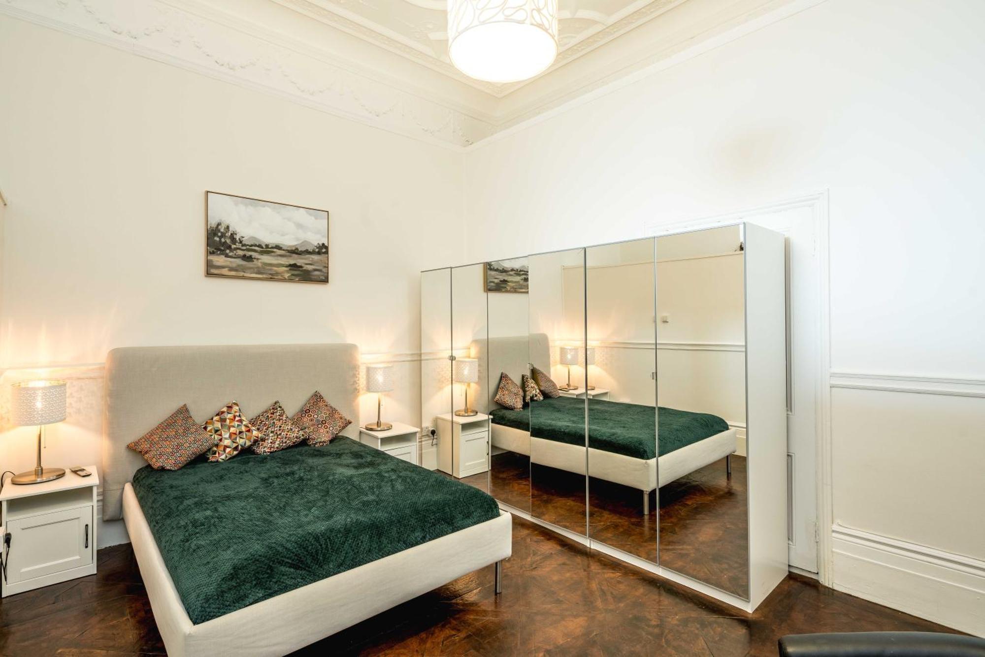 Southken Palace Suites London Eksteriør bilde